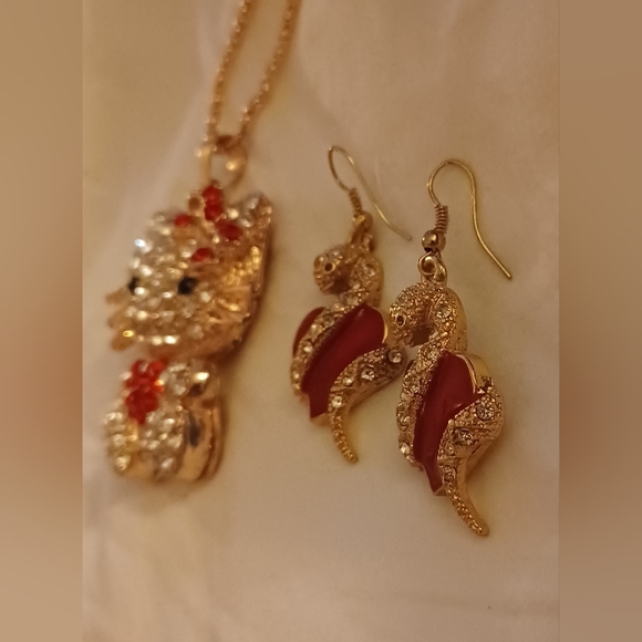 New Golden Crystal Bow Heart Kitty Necklace+Red Heart Wrapped Snake Earrings Set - Picture 9 of 15